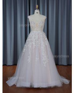 2025 Noiva Elegant Illusion Bodice Deep V Neckline Caps Sleeves A Line Skirt with Lace Applique 